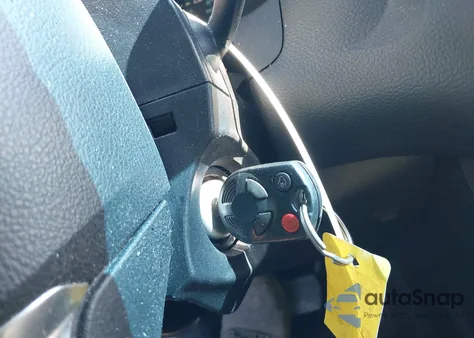 2013 Ford Focus Se z USA, uszkodzony, nr VIN 1FADP3K27DL278546